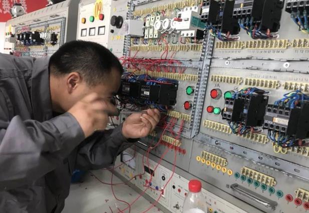 湖州低壓電工證考試時間(合肥低壓電工證考試時間)